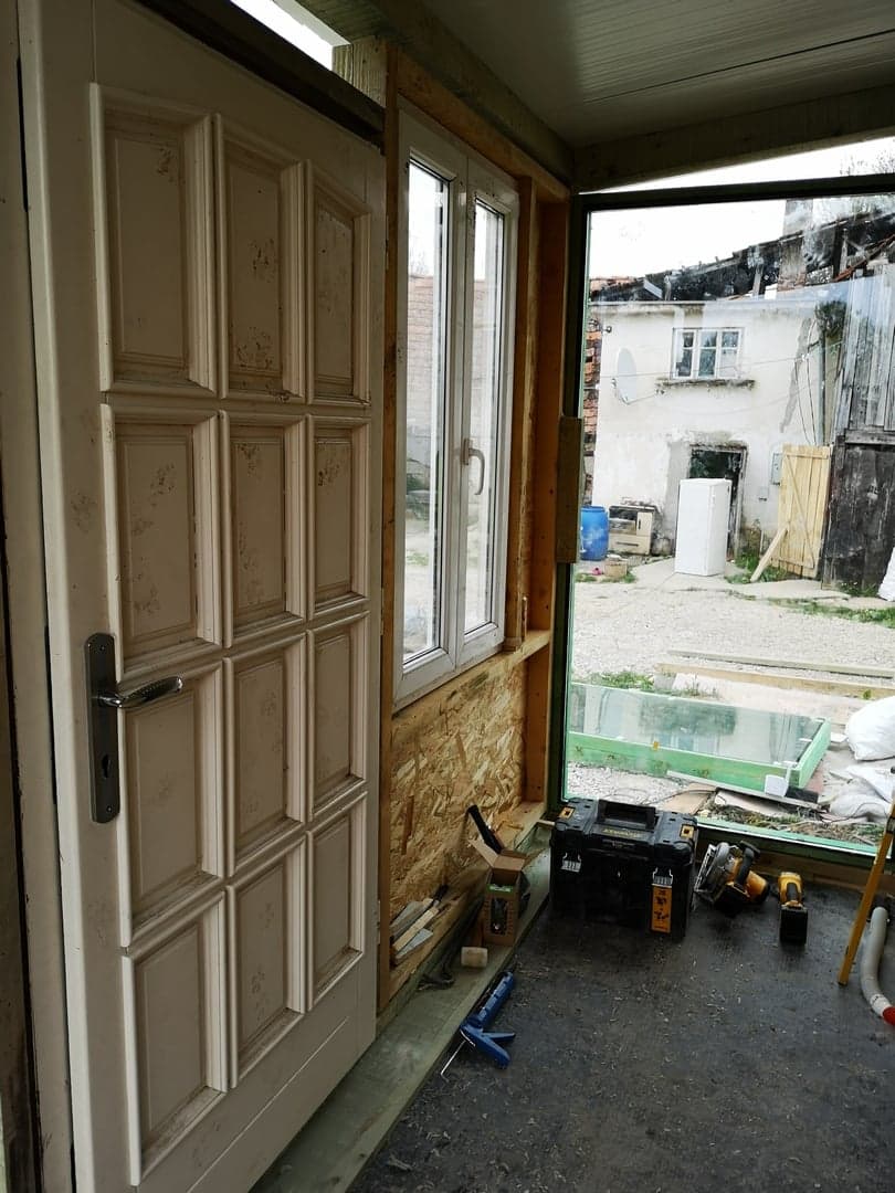 Radovi na kućici za obitelj iz Gline bliže se kraju, ali nedostaje još nešto novca: Evo kako pomoći