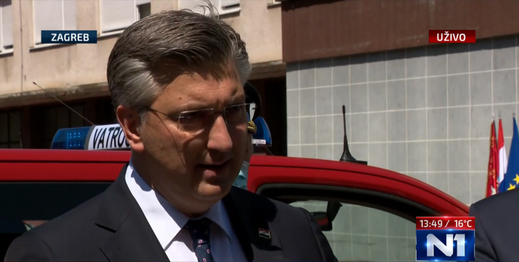 Plenković o cijepljenju: 'Na prekretnici smo, imat ćemo najmanje 200 tisuća doza tjedno' 