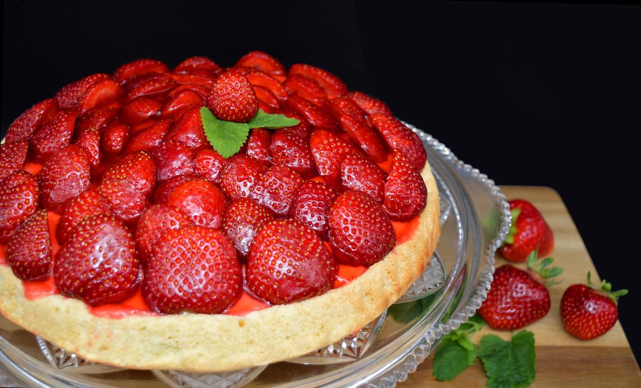 Recept za finu prhku pitu s jagodama