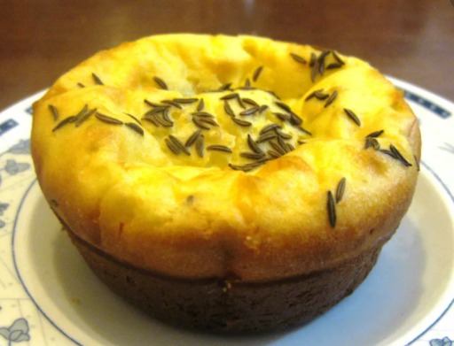 Recept za slane muffine s pršutom i sirom 