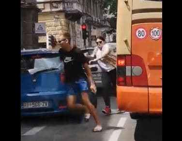 Šajeta ima hit, ali ne glazbeni: Svi danas dijele ovu snimku sukoba vozača i vozačice, morate je pogledati 