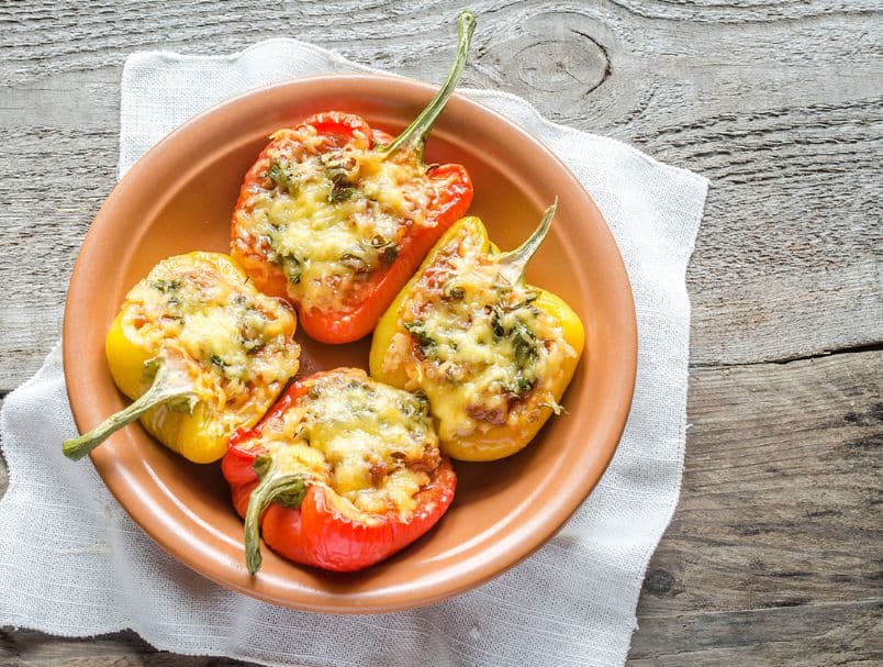 Najlakši recept za zapečene paprike s mljevenim mesom i sirom 