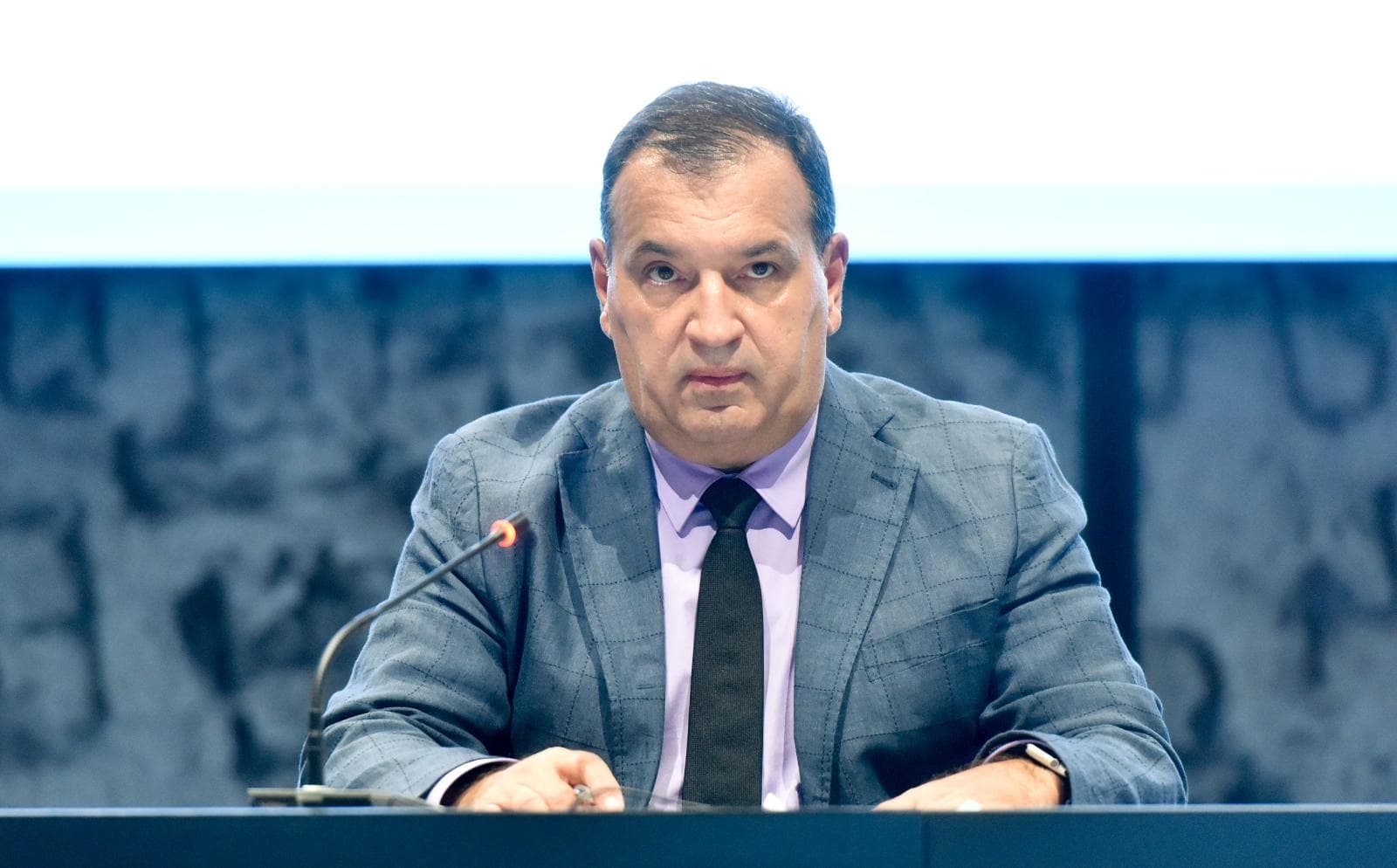 Vili Beroš: 'Nova karta ECDC-a pobuđuje oprezni optimizam i obvezu'