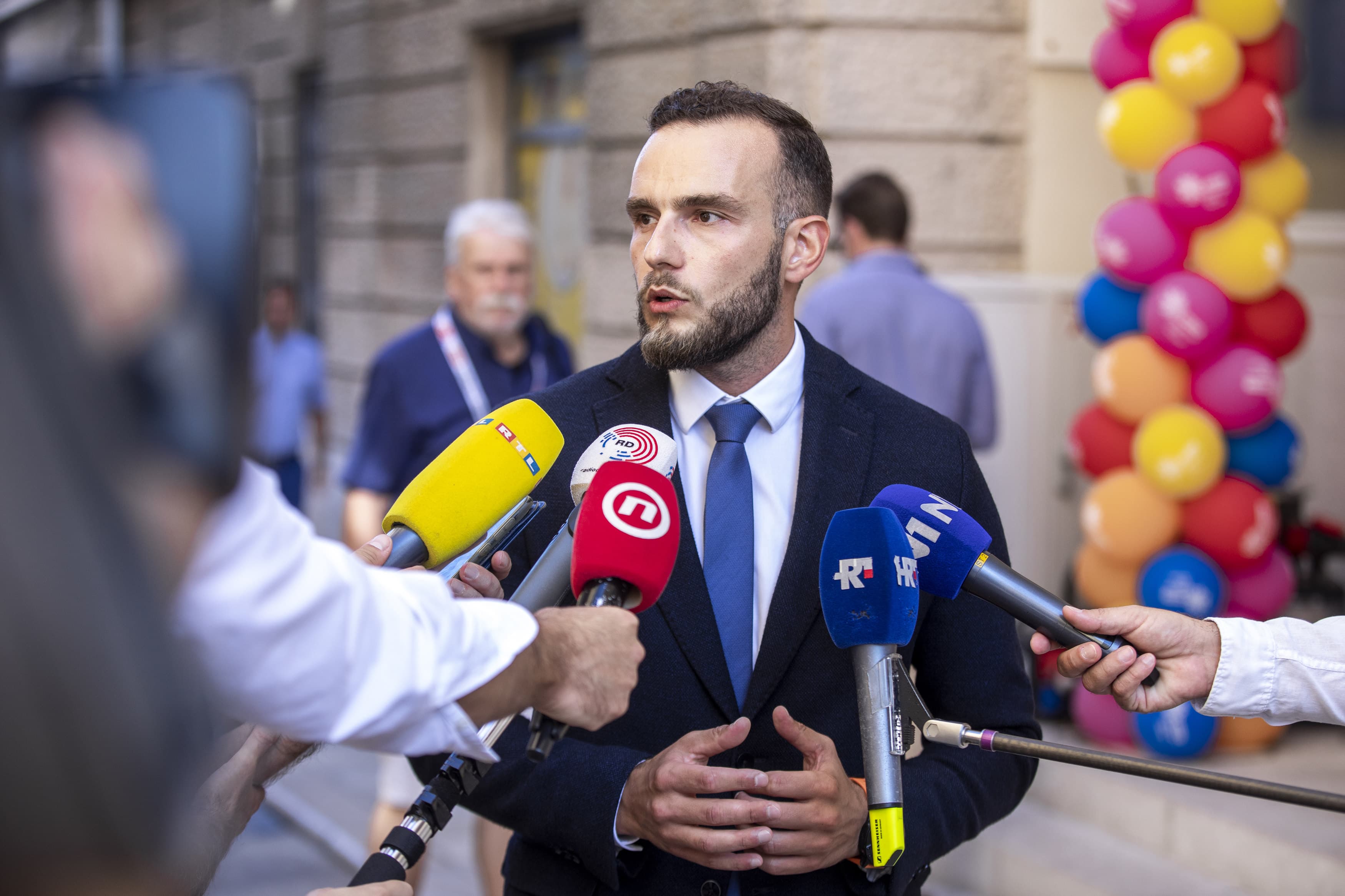 Aladrović kaže da možemo biti zadovoljni: Prosječna mirovina veća za 68 kuna!
