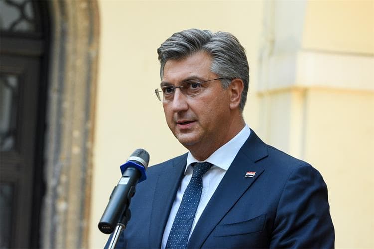 Plenković o početku školske godine: 'Većina mjera bit će manje striktna nego lani'