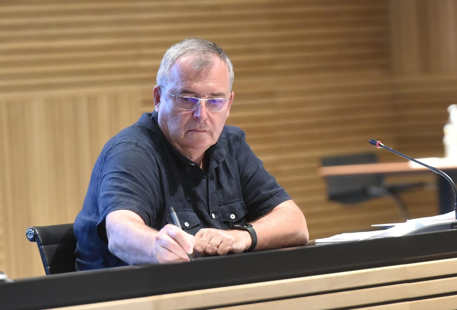 Capak: 'U kafićima samo sjedeća mjesta, nema stajanja za šankom' 