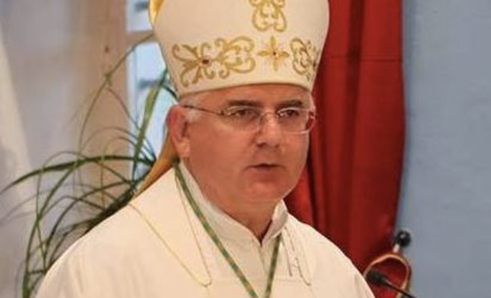 Nadbiskup Uzinić: Zato što je bila prostitutka, sad više ne smije činiti ništa dobro?