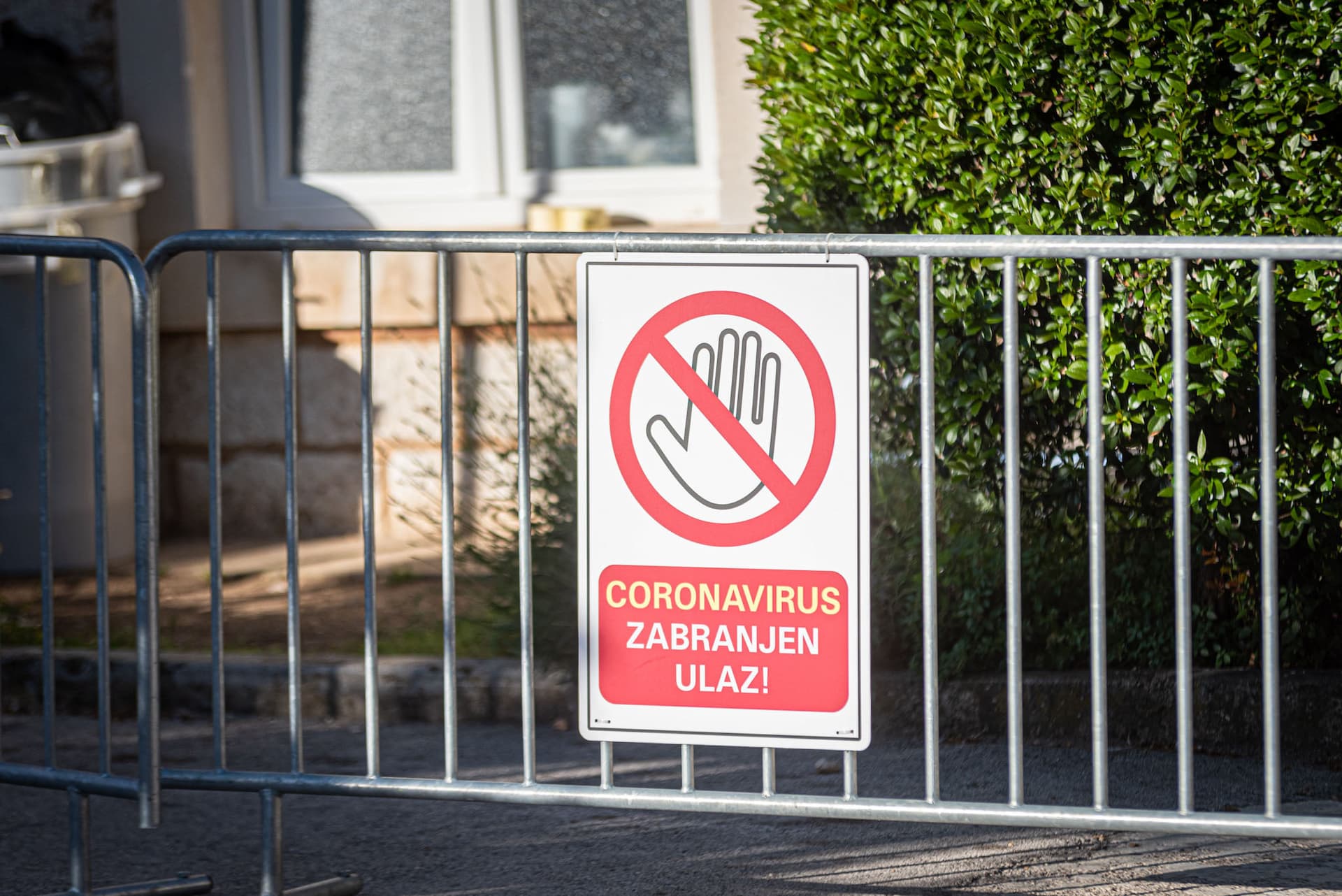 U Hrvatskoj 1237 novih slučajeva zaraze, umrlo 10 osoba