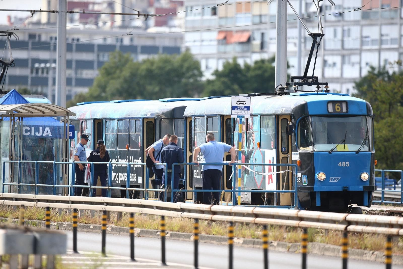 Policija objavila detalje ubojstva u tramvaju: Čovjek izboden, za ubojicom se još traga