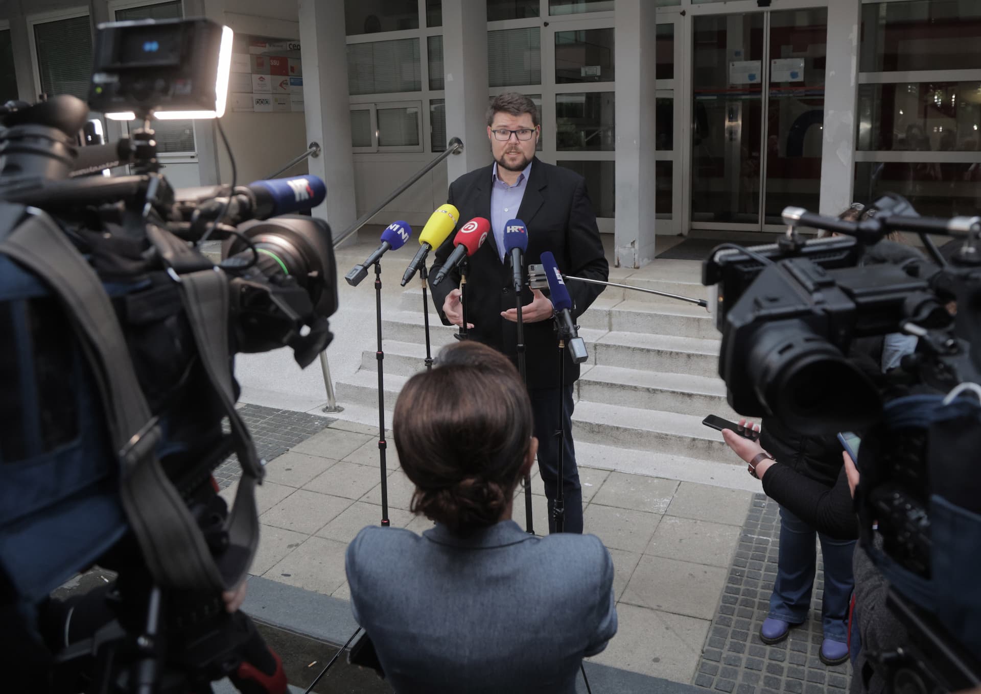 Klub SDP-a nije izbacio četvorku, iz Sabora ali problemi i dalje ostaju neriješeni 