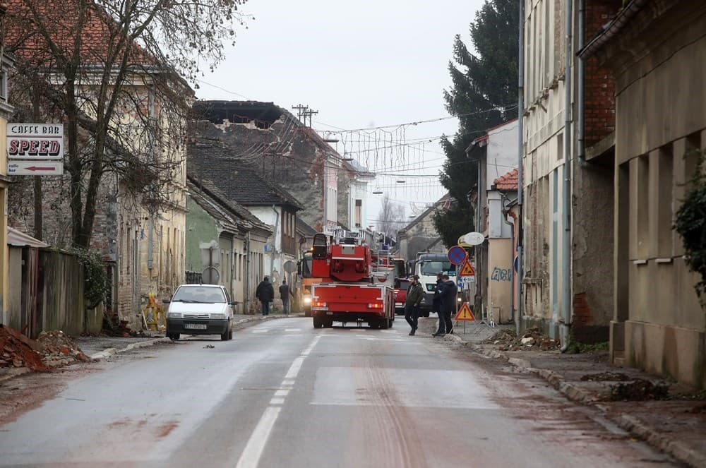 Policija uhitila lopova koji je nakon potresa ljudima krao stvari iz porušenih kuća u Petrinji