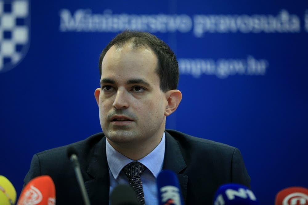 Malenica: 'Imovinske kartice morat će ispuniti još tisuću dužnosnika, pooštravamo i kazne' 