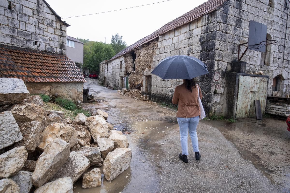 Zbraja se šteta: Kod Dicma teško oštećena kuća u kojoj živi četveročlana obitelj 