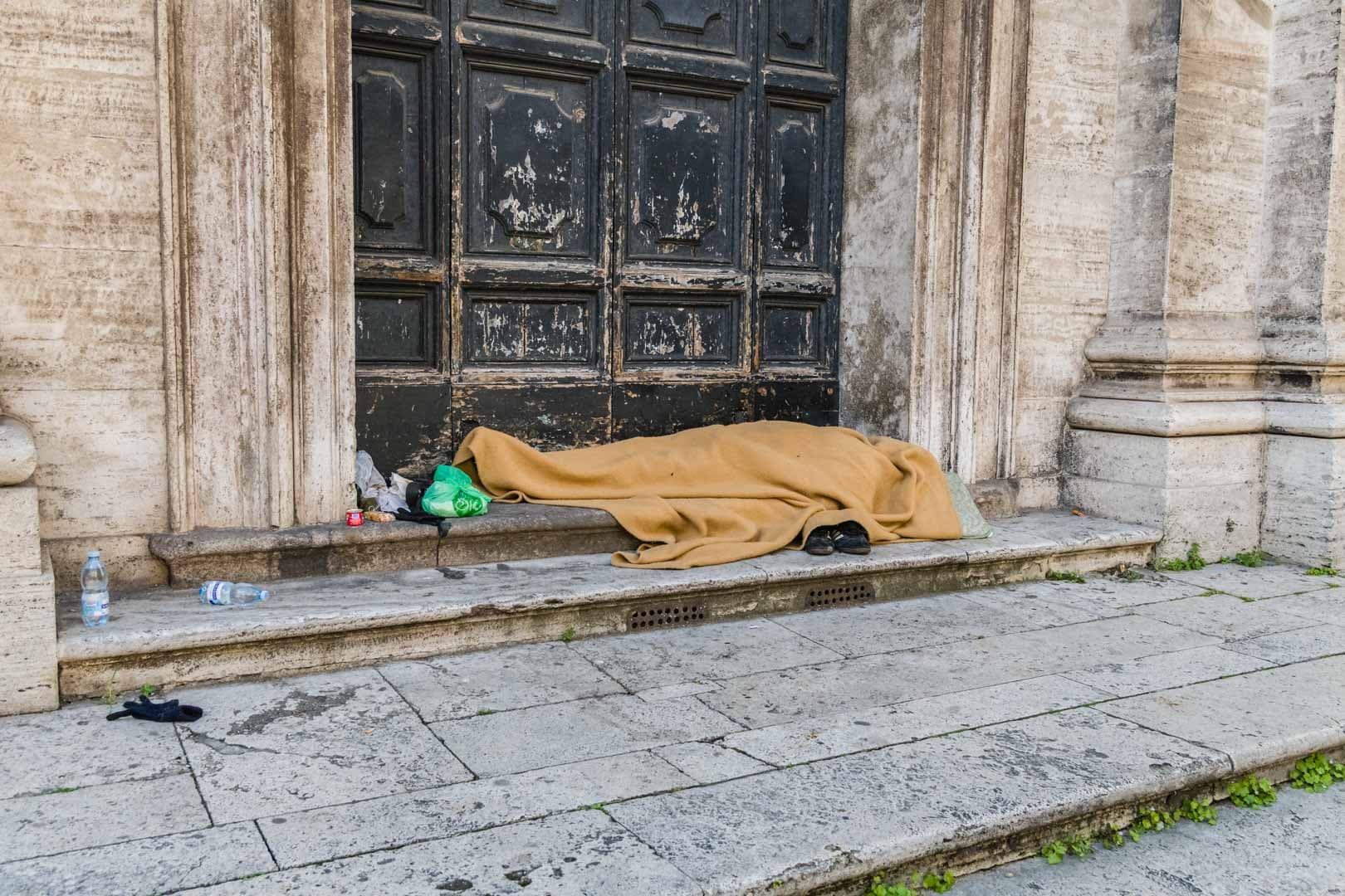 U Hrvatskoj živi oko 10.000 'skrivenih beskućnika'
