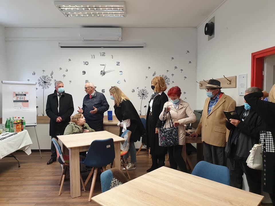 Obnovljeni Društveni centar šibenske Udruge umirovljenika objavio popis radionica: Izaberite svoju aktivnost
