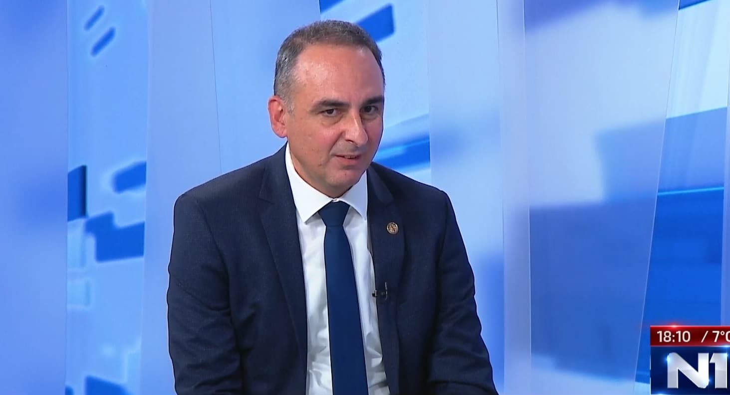 Kapulica: Predsjednik države je najčešće u sukobu sa samim sobom