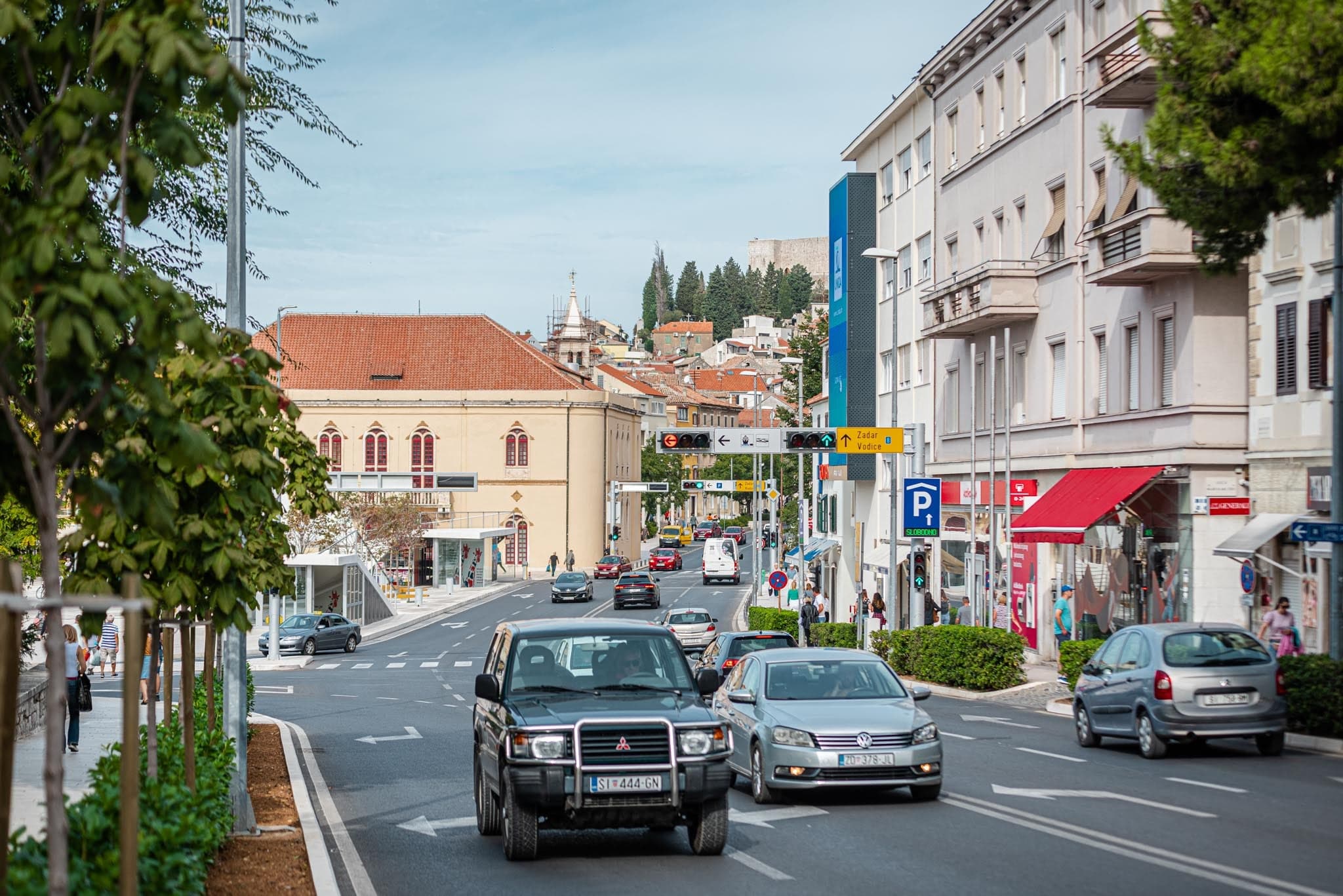 HAK podsjeća da kratka svjetla moraju biti upaljena i danju do kraja ožujka 