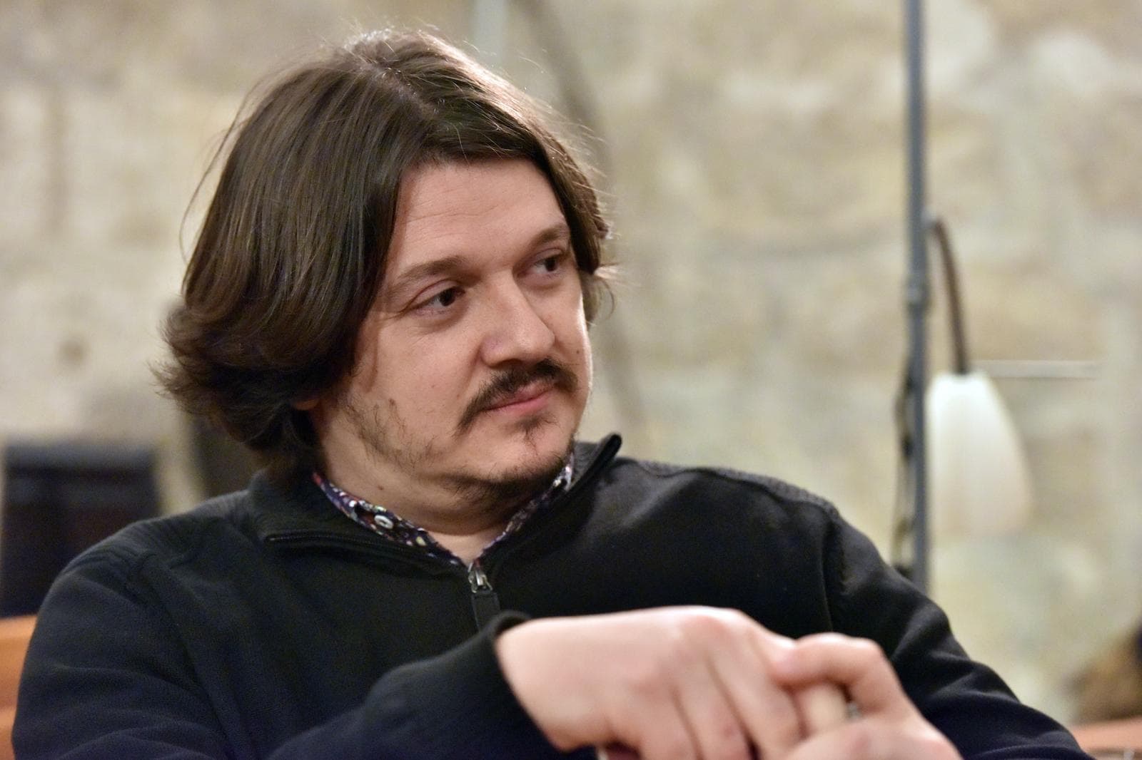 U šibenskoj knjižnici sutra gostuje Želimir Periš: Zadarski pisac predstavlja nagrađivani roman 'Mladenka kostonoga'