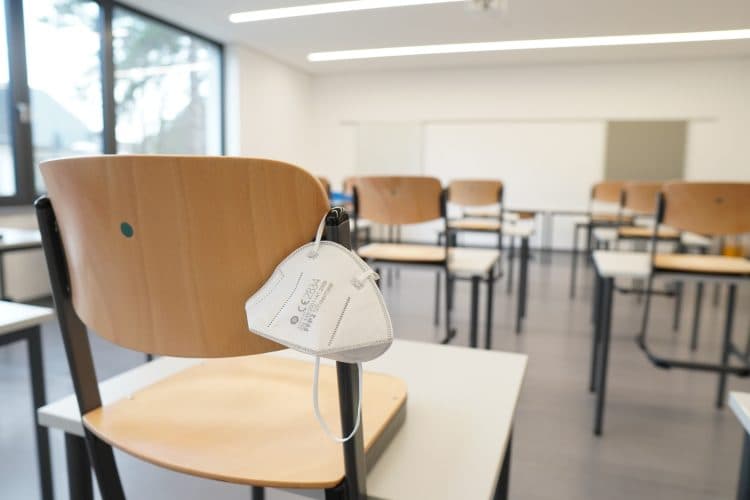Prvi otkazi zbog covid potvrda u školstvu mogu se očekivati početkom prosinca?  