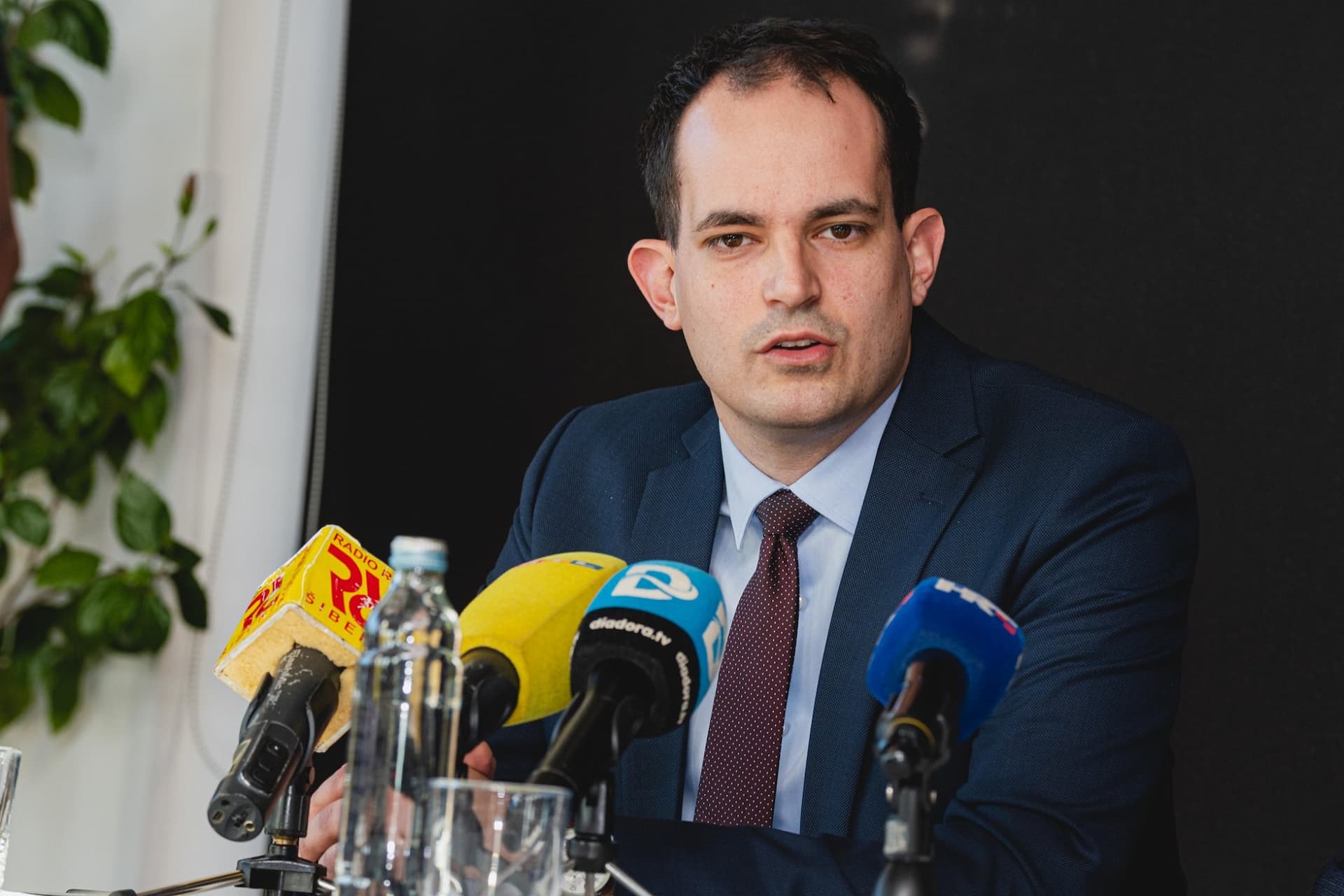 Mjesto pomoćnika ministra ukinuto je prije više od dvije godine: Maleničino ministarstvo koje je donijelo zakon još ga ima  