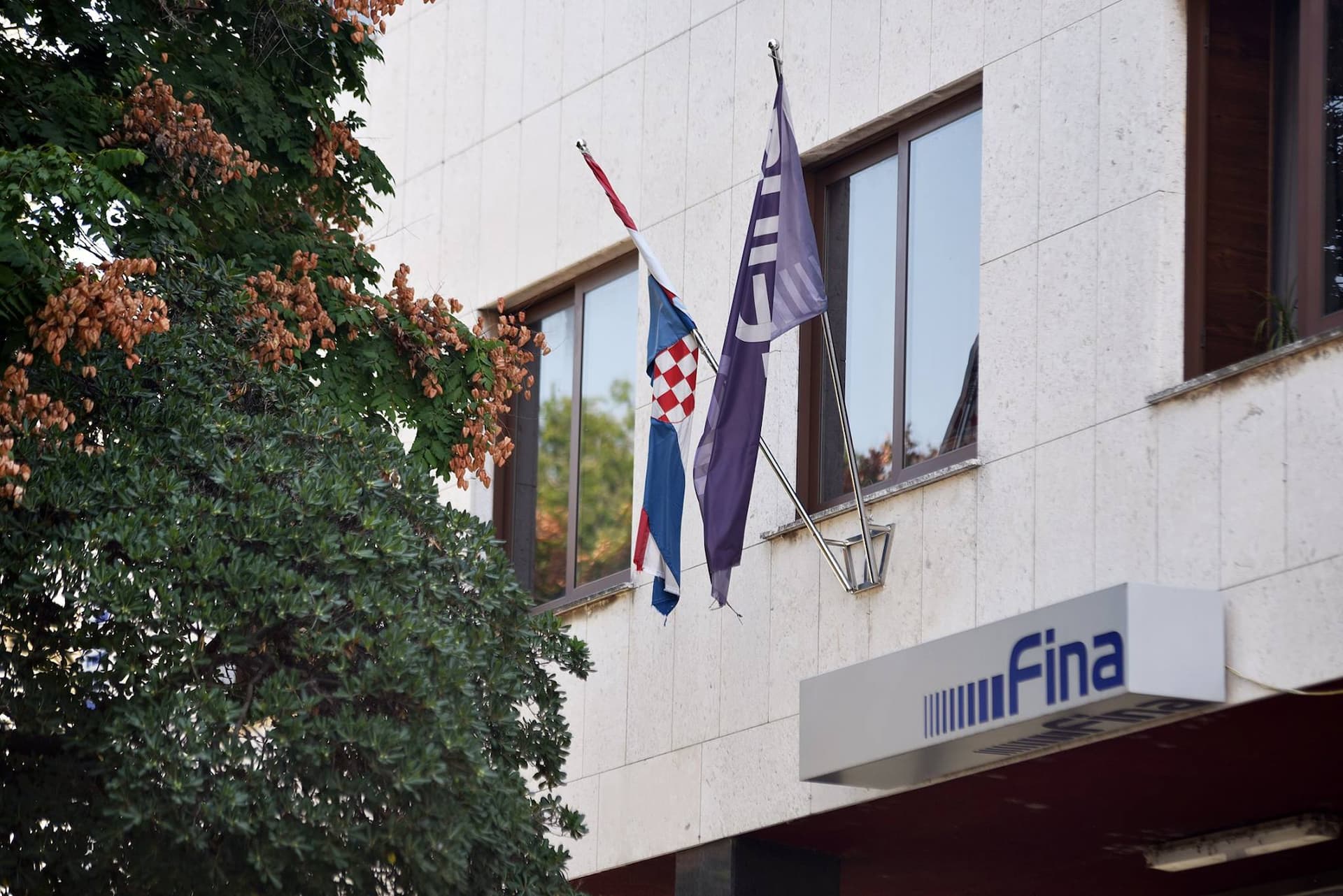 Čak 241 tisuća Hrvata ima blokirane račune, dužni su 18,2 milijardii kuna