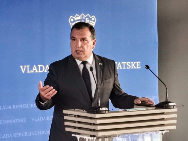 Beroš: 'Imamo osam potvrđenih slučajeva omikrona' 