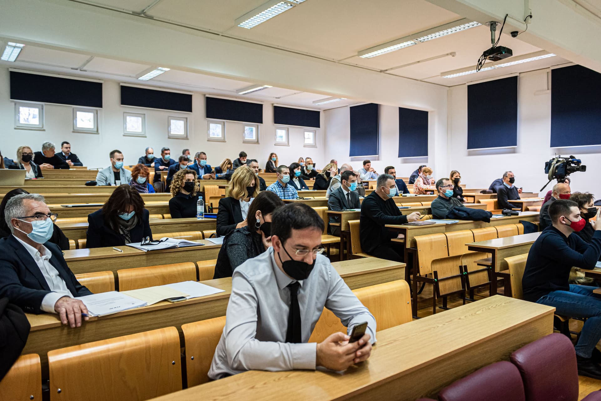 Je li gradskim vijećnicima dovoljno 7 dana za proučiti 550 stranica: Svima s kojima smo pričali nije, osim jednom…    