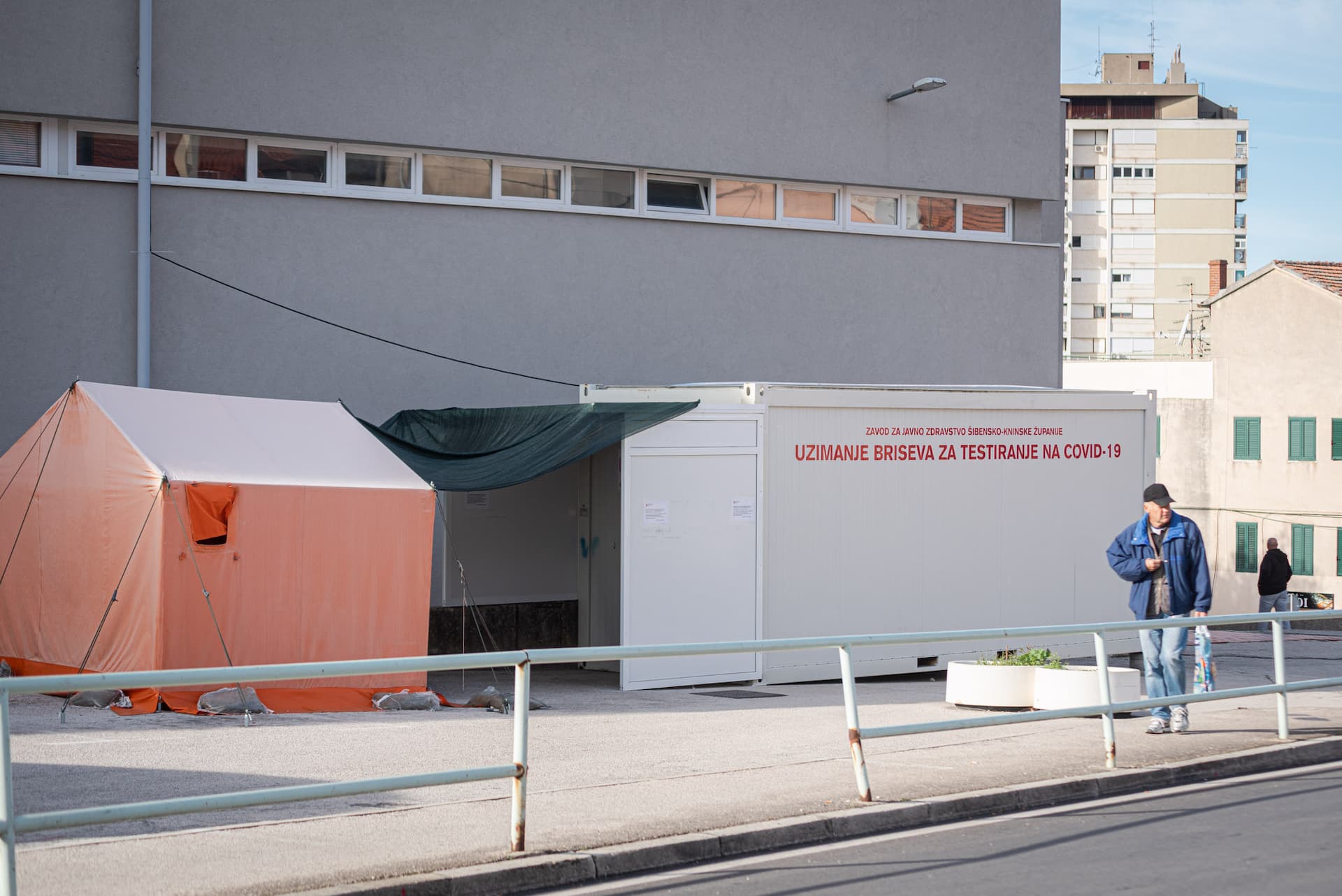 U županiji 150 novooboljelih, deset osoba je na respiratoru