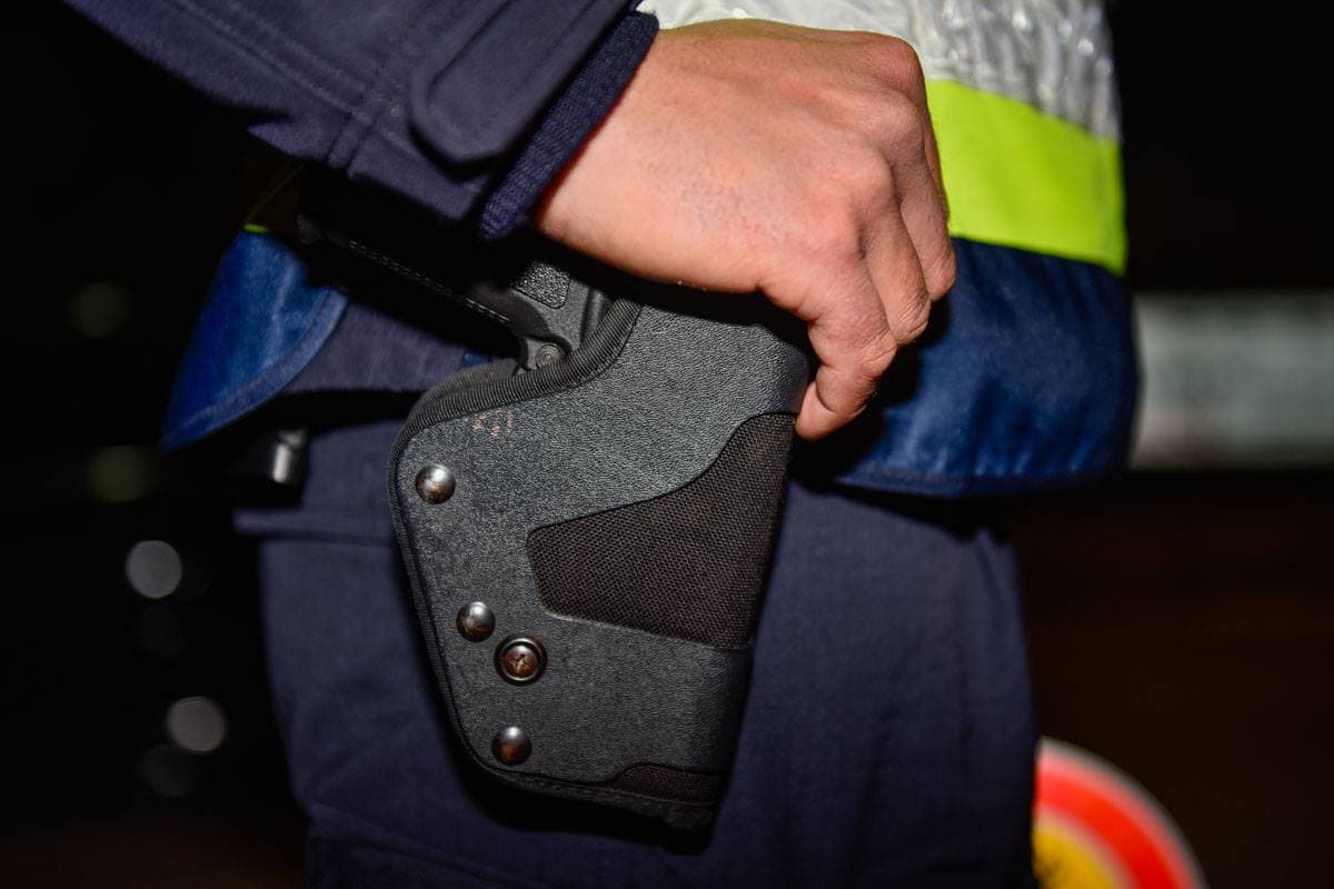 Policajac službenim pištoljem ustrijelio psa: Suspendiran je i bit će kazneno prijavljen   