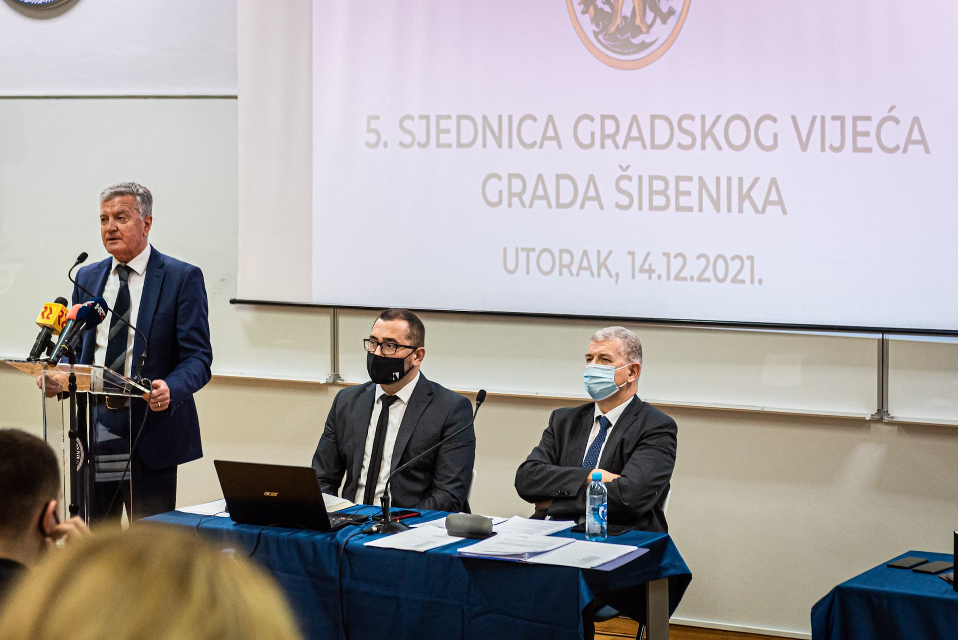 Evo što su Šibenčanima za Božić poručili gradonačelnik i predsjednik Gradskog vijeća