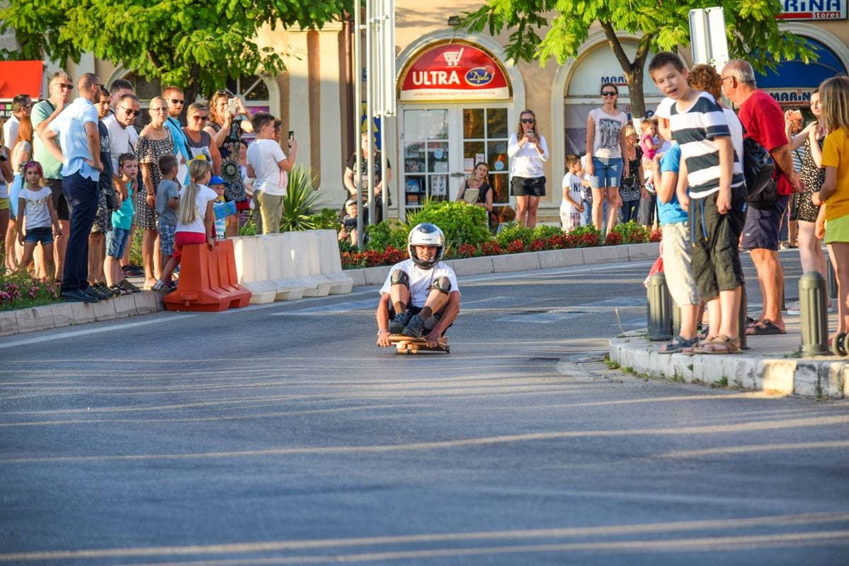 Odgođena Velika nagrada Šibenika: Svjetsko prvenstvo u utrci karića ipak se neće održati u srijedu 