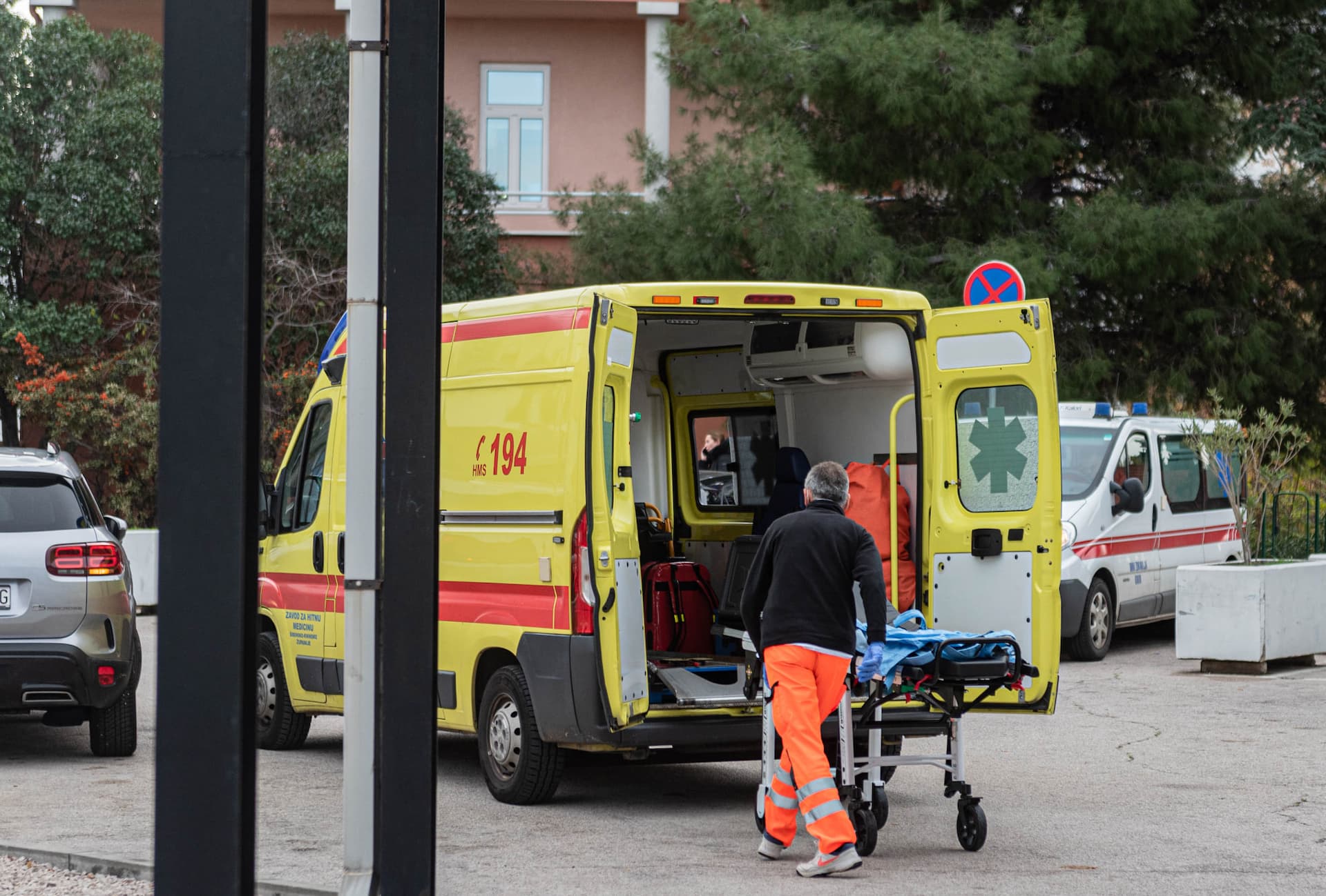  U županiji 320 novooboljelih, jedna osoba preminula u šibenskoj bolnici