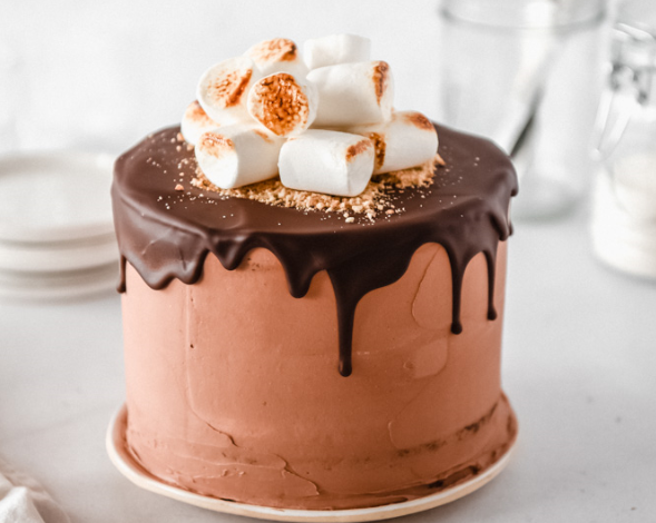 Ovo morate probati: Blogerica Nina Mrvica donosi nam recept za prekrasnu s'mores tortu 