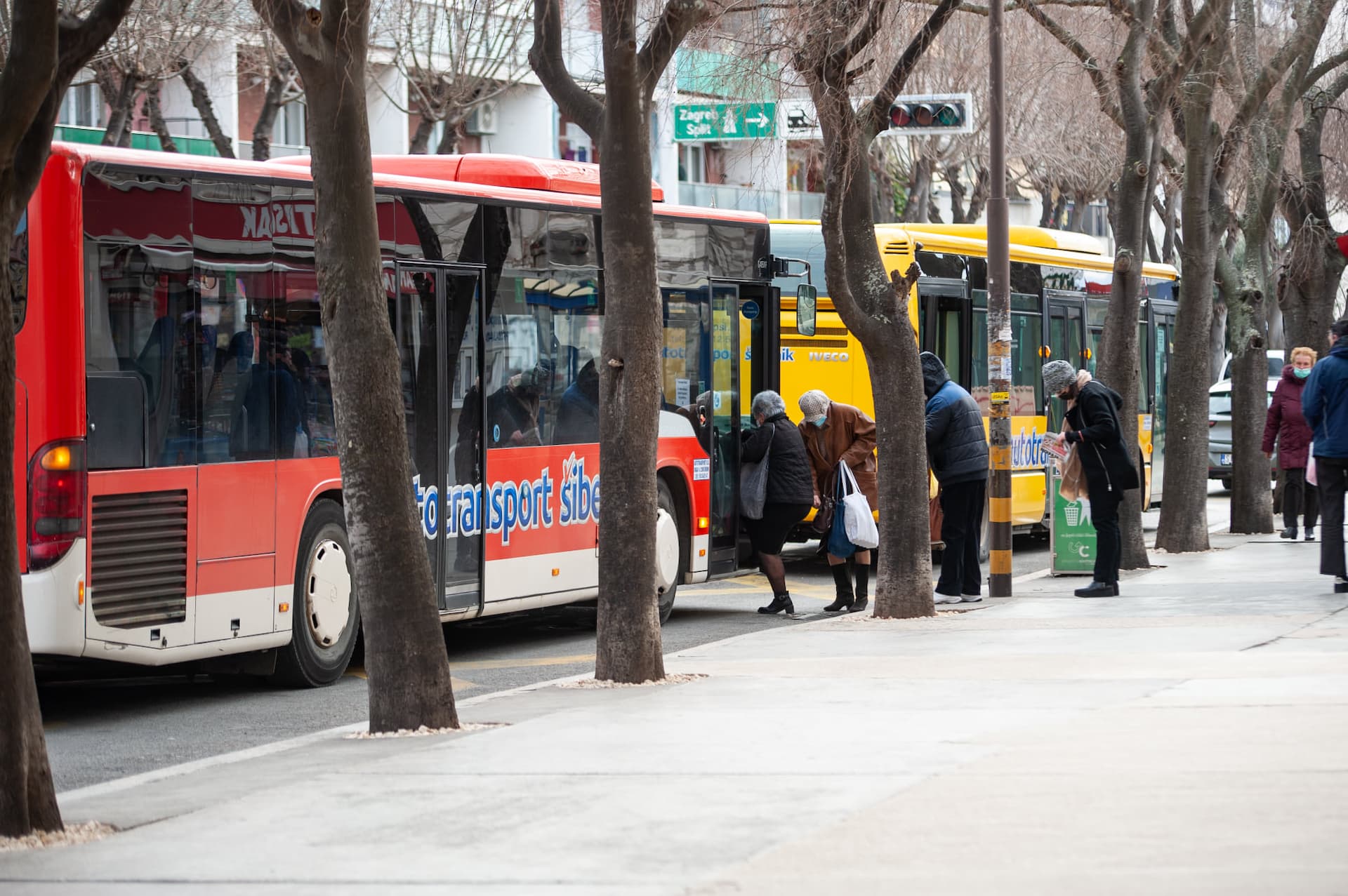 Grad Šibenik krenuo u izradu dokumentacije za novi autobusni gradski prijevoz: Potpisan ugovor za idejno rješenje 