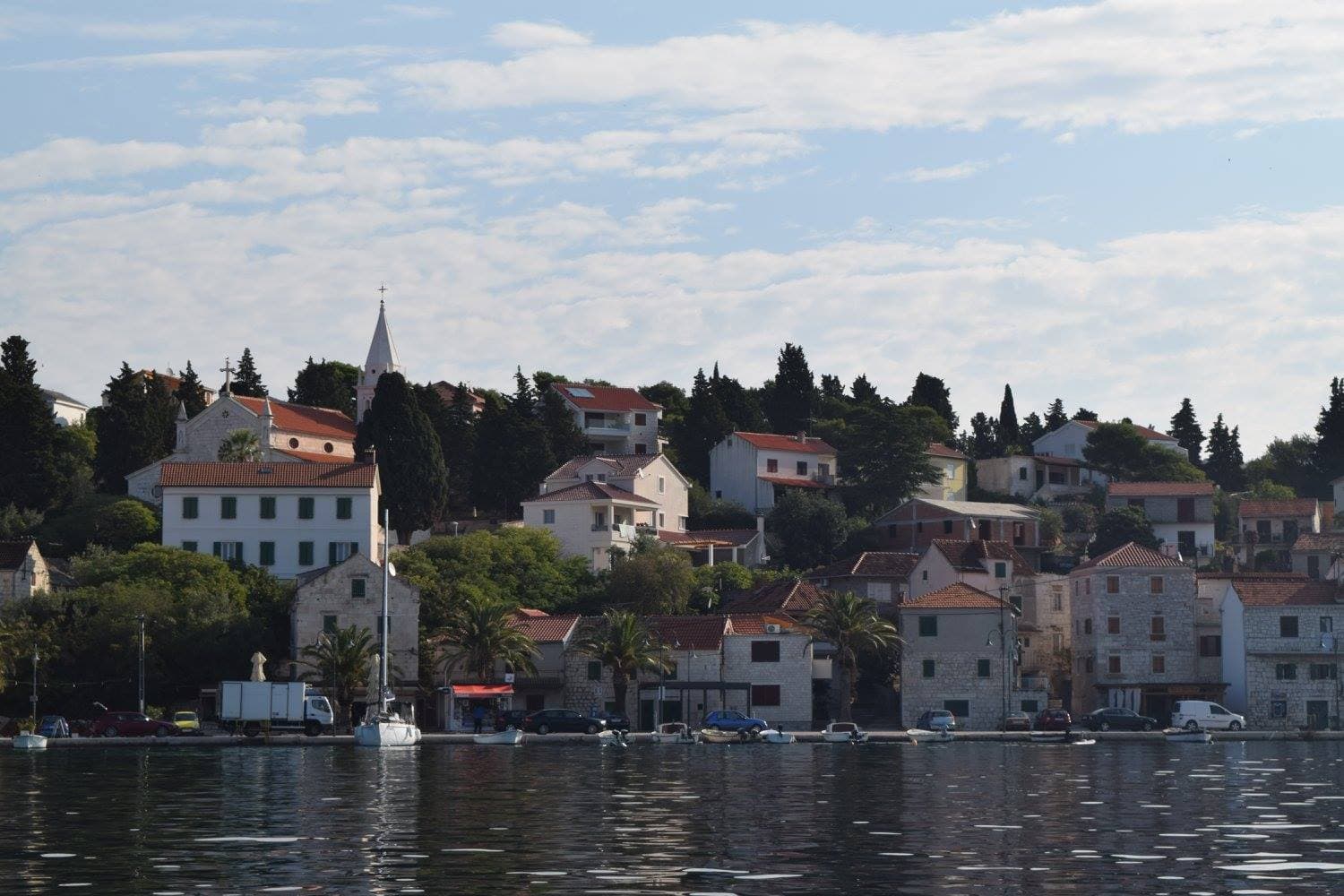Poznata dva kandidata za načelnika Općine Rogoznica: U utrku ulaze Živković i Županović