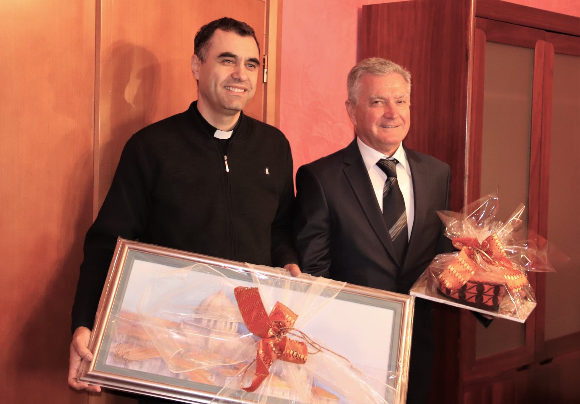 Burić se oprostio od mons. Roka Glasnovića: 'Grad Šibenik je počašćen što ste ponikli i stasali u njegovom okrilju' 