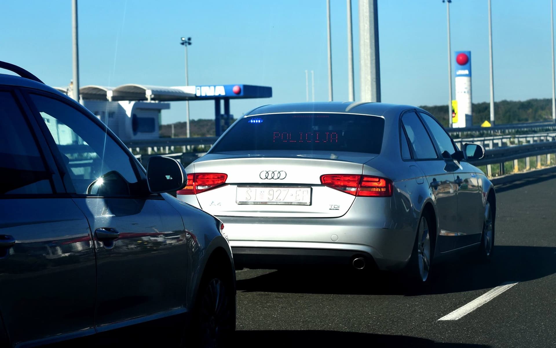 Automobil naletio na životinju na autocesti između čvorova Vrpolje i Šibenik: Vozi se usporeno 
