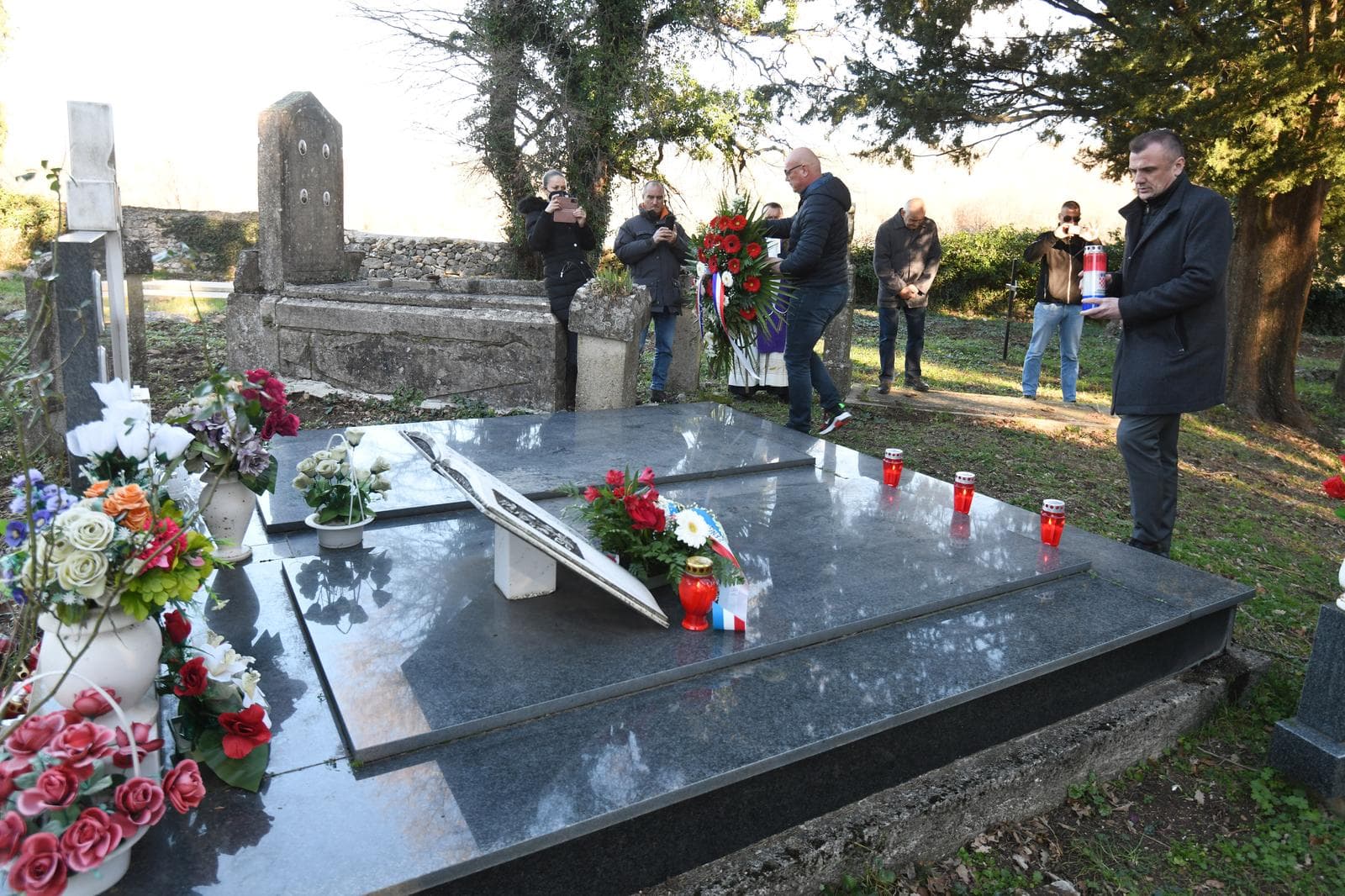 U Erveniku obilježena 30 godišnjica ubojstva obitelji Čengić 