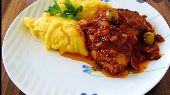 Grije bolje od radijatora: Recept za brzi gulaš od tune i krumpira 