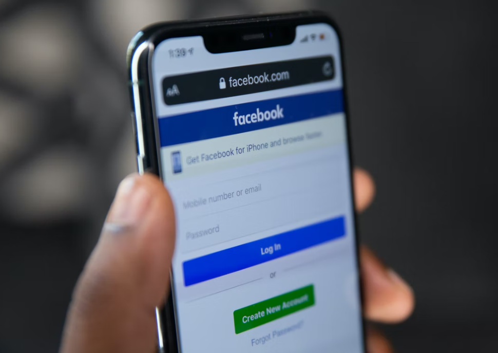 Facebook zabranio ruskim državnim medijima reklame i monetizaciju na platformi 