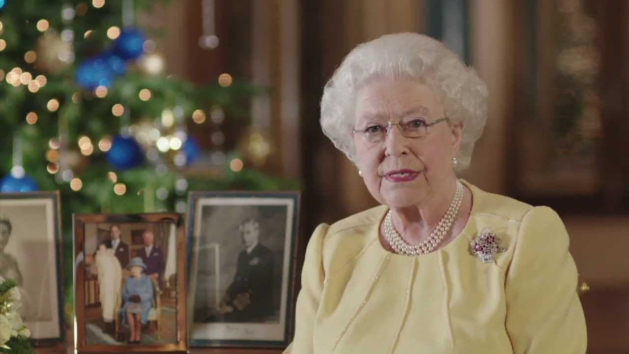 Odluka je konačna: Kraljica Elizabeta II napustila Buckinghamsku palaču 