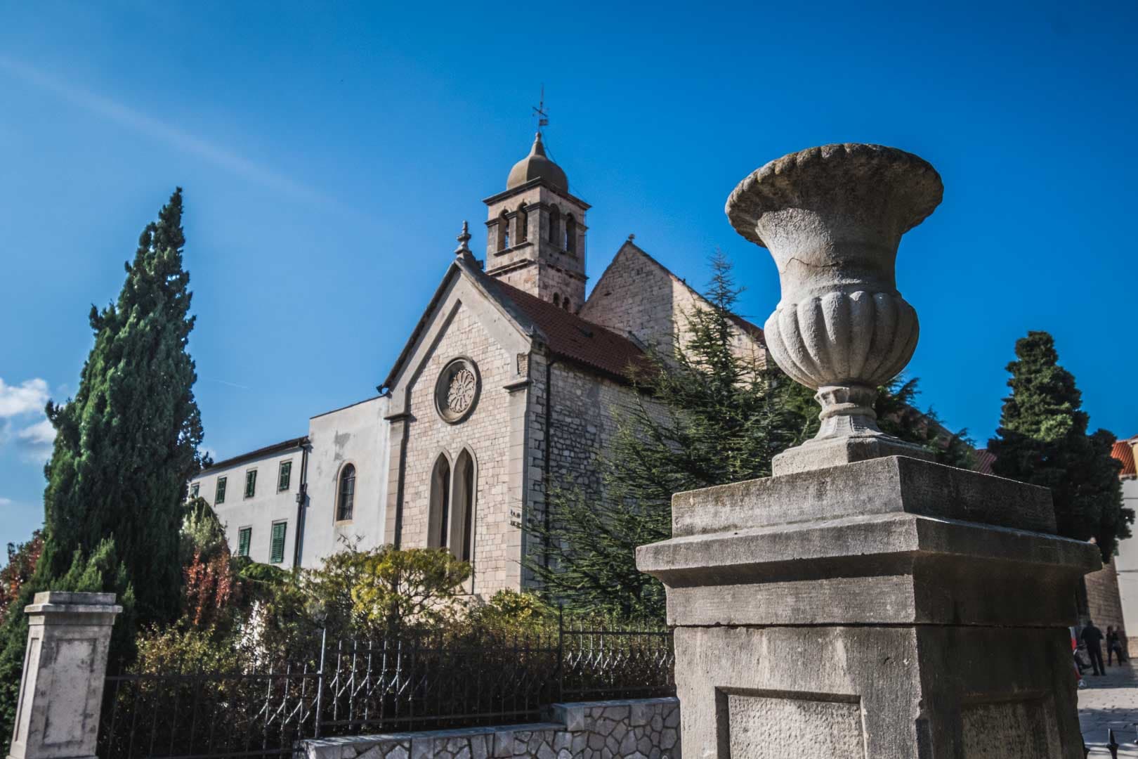Trinaest utoraka pred blagdan sv. Ante s temom simbola po kojima ga prepoznajemo