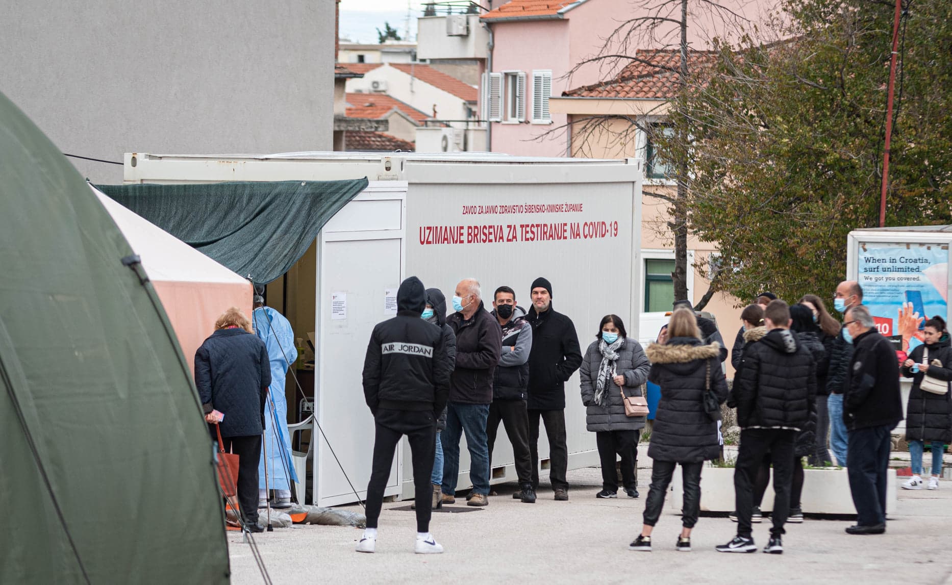 U Hrvatskoj danas 1728 novih slučajeva zaraze covidom, na respiratoru 57 pacijenata 