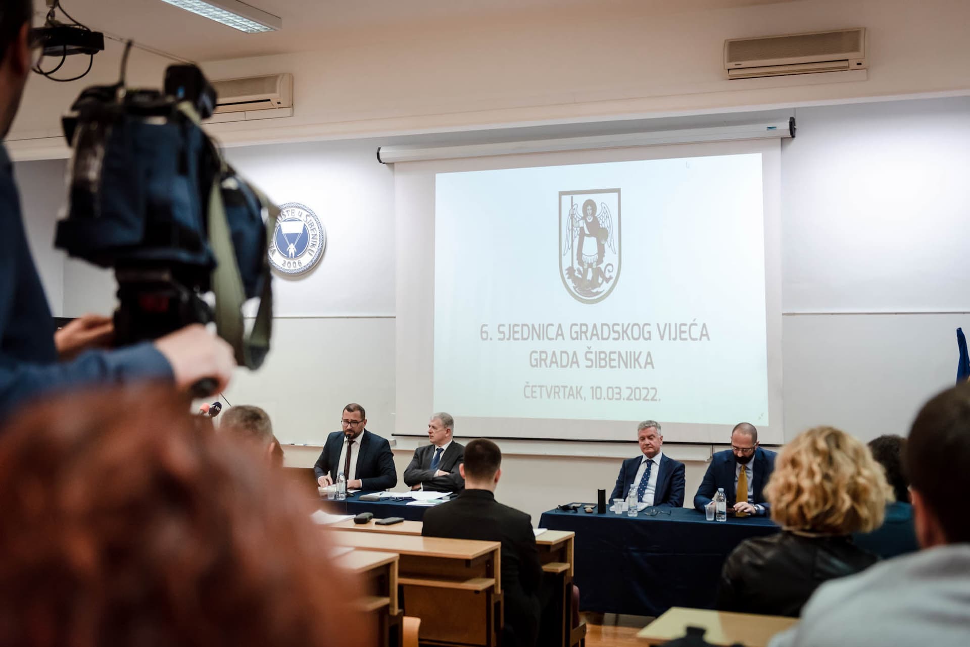 Prošla odluka o novom zaduženju Grada: 'Tek ste sada povezali kredit s EU projektima. Nadam se da nas ne čeka katastrofa'