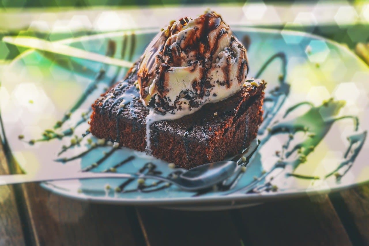 Recept za čokoladni desert 'na čaše' za koji vam treba samo pet minuta