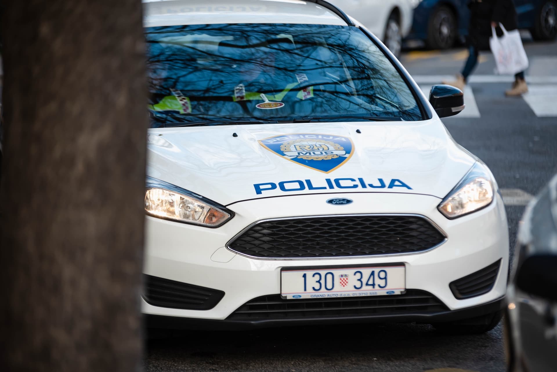 U kiosk na šibenskoj pijaci provalila žena (31): Ukrala 1800 kuna vrijednu odjeću