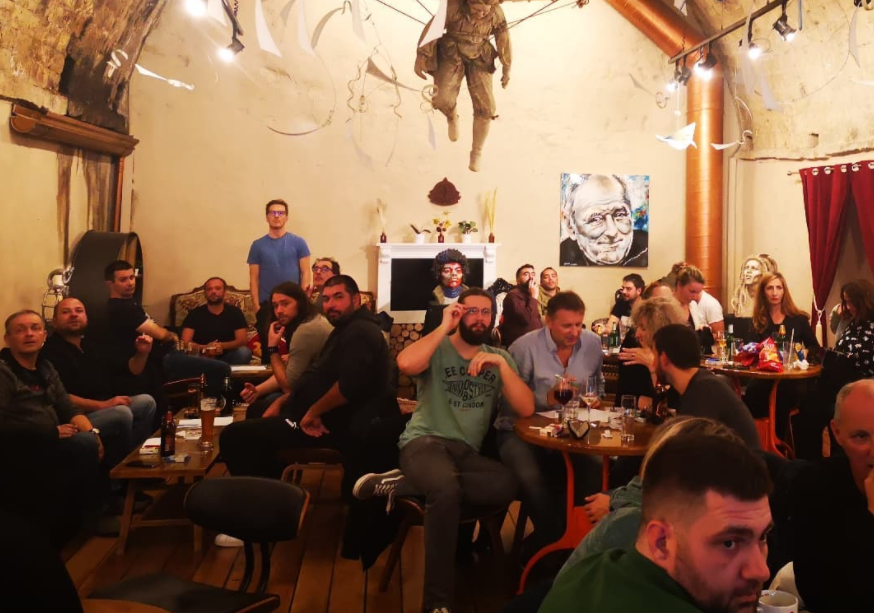 Nakon dugo vremena, napokon sportski pub kviz u Azimutu: Sastavio ga je Gordan Drenski