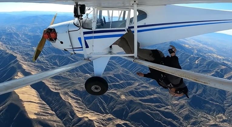 Utjecaj društvenih mreža: Youtuber namjerno srušio avion da bi snimio video, oduzeta mu dozvola