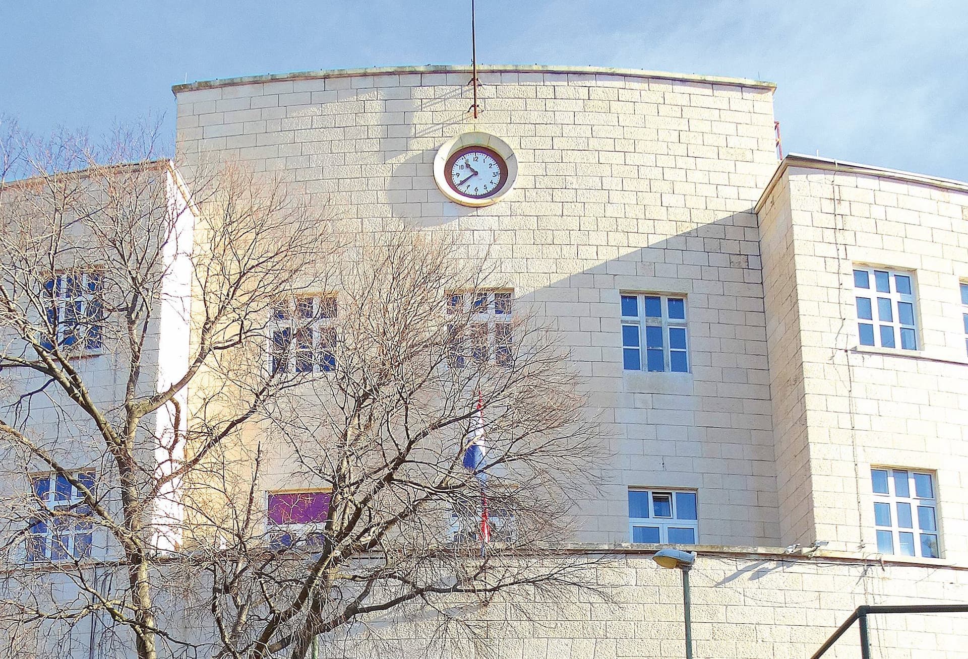 Opet korona: Prometno-tehnička škola Šibenik prešla na online nastavu