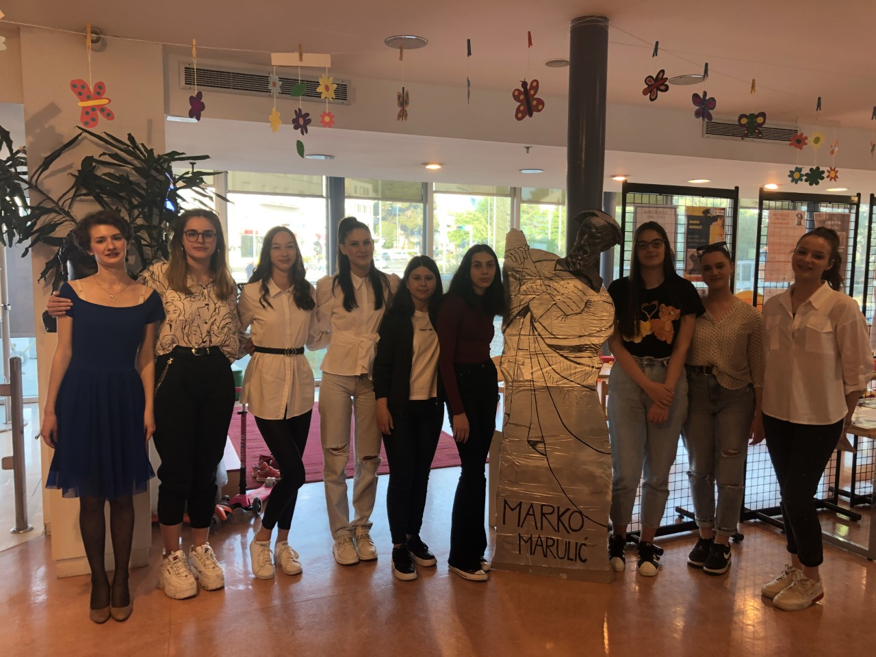U Šibenskoj knjižnici predstavljen eTwinning projekt: Učenici na kreativan način prikazali svoje viđenje Marka Marulića 
